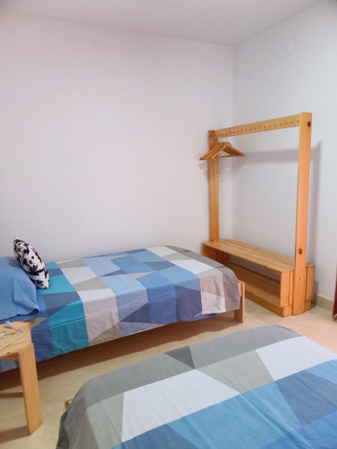 Chalet Amplio Con Jardin Y Zona Barbacoa. Reus Eksteriør billede