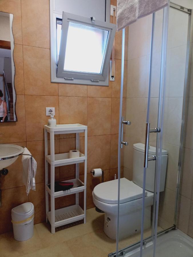 Chalet Amplio Con Jardin Y Zona Barbacoa. Reus Eksteriør billede
